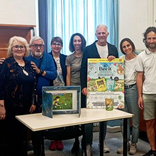 Bee it: a Lozzolo i bambini scoprono il mondo delle api