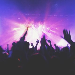 In Piemonte riaprono le discoteche. Novità per il trasporto pubblico