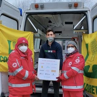 Coldiretti dona 450 chili di prodotti made in Italy per i pacchi cibo della Cri