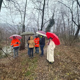 Difesa spondale, sopralluogo a Doccio: in arrivo una scogliera a protezione dell’abitato