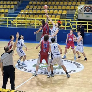 Valsesia Basket corsara a Montecatini: gli Eagles dominano i Leoni
