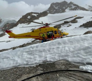 Scontro tra due sciatori, 70enne elitrasportato in ospedale