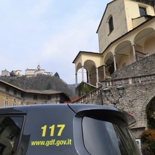 Due lavoratori in nero, 4 assunti in modo irregolare: i controlli delle Fiamme Gialle ai grandi eventi