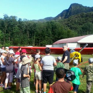 Varallo, il Gruppo Piloti Valsesia ancora con i piccoli &quot;aspiranti piloti&quot; FOTOGALLERY