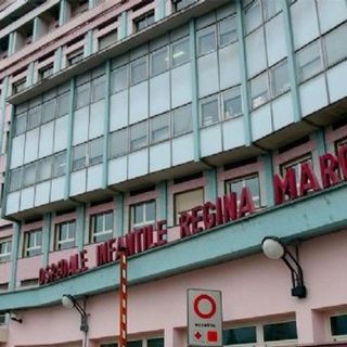 Bambino di 3 anni cade nella piscina di un B&amp;B a Omegna: non ce l’ha fatta