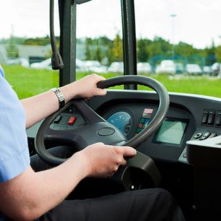 Treni e bus extraurbani: Da domani corse a pieno carico in Piemonte