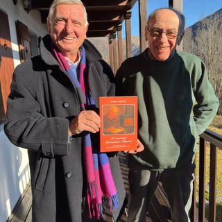 Cervarolo, un nuovo libro celebra il territorio tra fantasia e tradizione: il Sindaco Bondetti incontra l’autore Mauro Antonini