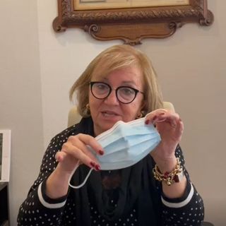 Abbandono mascherine, l’appello della prima cittadina di Gattinara Maria Vittoria Casazza