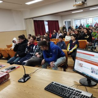 L’ITT Lirelli ospita i Giochi matematici Sabato 80 studenti alle prese con le prove