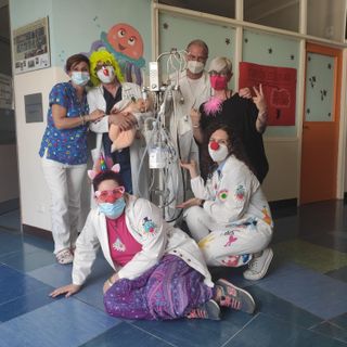 Il Pianeta dei clown dona un C-Pap alla Pediatria