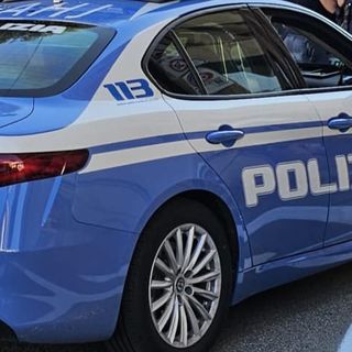 Blitz della Mobile: catturato un latitante, denunciato l'uomo che lo ospitava