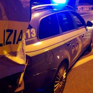 Quasi mille euro di multa e via 35 punti dalla patente
