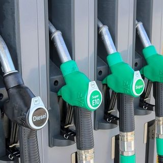 Caro Gasolio, Piemonte coinvolto: l'impatto sulle imprese dell’autotrasporto.