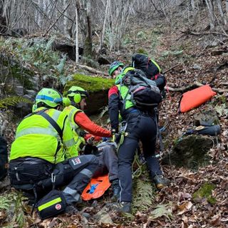 Escursionista soccorso a Postua dopo una caduta di 40 metri