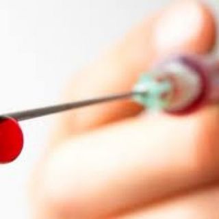 Tentata rapina alla sala slot: bandito messo in fuga dal cassiere