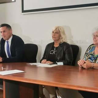 Il presidente Davide Gilardino con Anna Maria Ranghino e Angela Ariotti, componenti del CdA