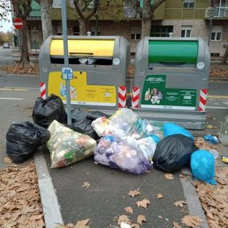 Rifiuti: dal centro alla periferia di Vercelli, multati sette trasgressori