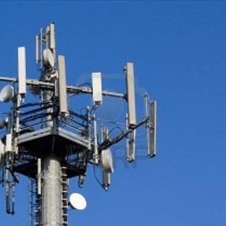 Valmastallone, acceso il nuovo ripetitore Vodafone