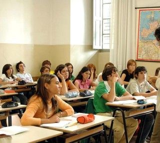 Diritto allo studio, apre il bando per il nuovo voucher scuola