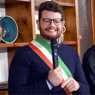 Valduggia, cambio in Consiglio comunale: Davide Guida si dimette, entra Luisa Palladino