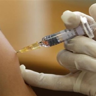 Vaccinazioni anti Covid ed antinfluenzale, le indicazioni della Regione