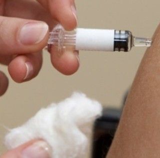 Under 60: il Piemonte sospende le somministrazioni di AstraZeneca