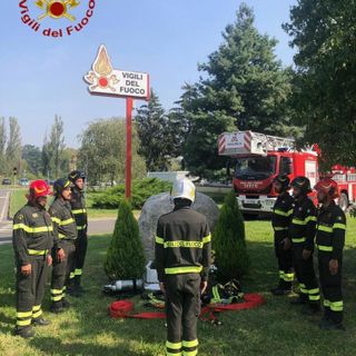 I Vigili del Fuoco di Novara commemorano l'11 settembre