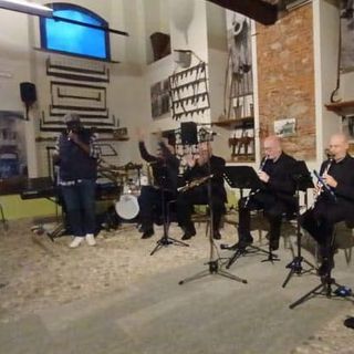 &quot;Suonare per crescere&quot;, a Romagnano degustazioni e formazione musicale.