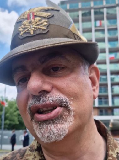 Mario Renna, Colonnello delle Truppe Alpine: "Adunata sobria e partecipata, Biella esempio di disciplina alpina" VIDEO Mario Renna, Colonnello delle Truppe Alpine: "Adunata sobria e partecipata, Biella esempio di disciplina alpina" VIDEO