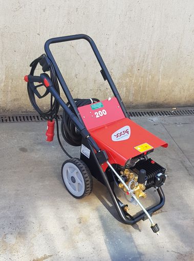 Quali attrezzi ci servono per curare il nostro giardino