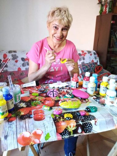 I sassolini birichini di Nicoletta. Colore per le strade di Serravalle I sassolini birichini di Nicoletta. Colore per le strade di Serravalle