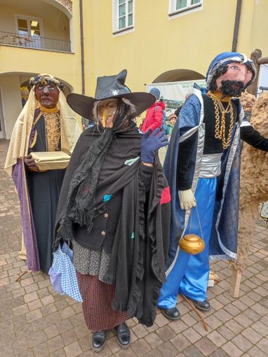 Al presepe Gigante di Marchetto arriva la Befana! Al presepe Gigante di Marchetto arriva la Befana!