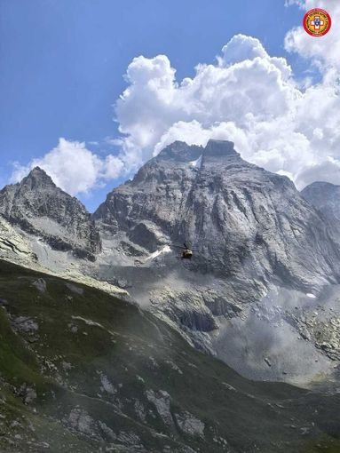 Pontechianale, escursionista francese precipita e muore: inutili i soccorsi