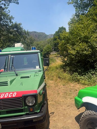 Incendi in Valsesia, nuovi focolai ad Alto Sermenza: situazione sotto controllo