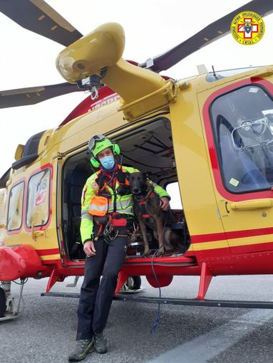Si frattura un arto mentre fa canyoning, Soccorso Alpino impegnato in un complesso recupero Si frattura un arto mentre fa canyoning, Soccorso Alpino impegnato in un complesso recupero