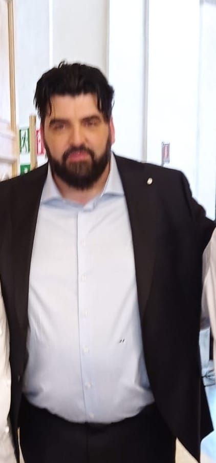 "Cucine da incubo", il programma di Antonino Cannavacciuolo arriverà in Valsesia