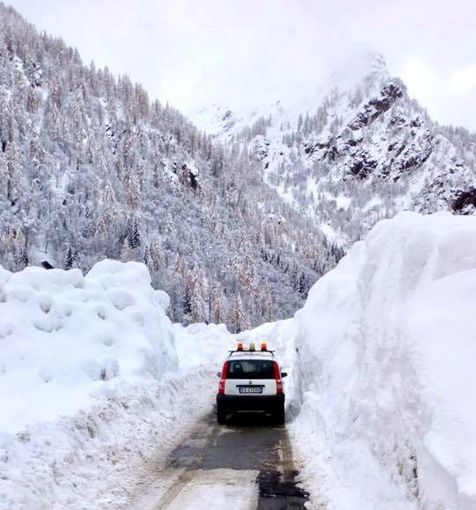 Strade chiuse in Valsesia per la neve