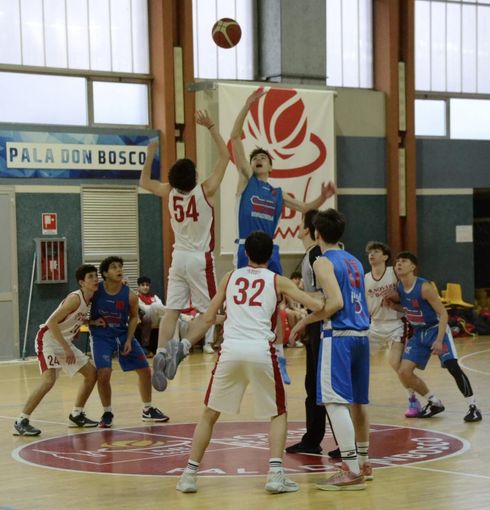 Basket, Barberi Valsesia vincono in trasferta: 49-59 contro Novara - Foto Giulio Degaudenzi.
