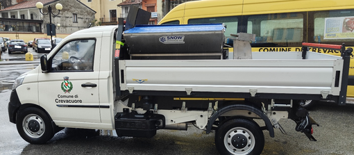Crevacuore, è arrivato un nuovo mezzo per lo sgombero neve e antighiaccio