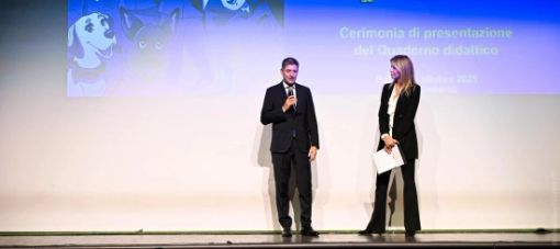 La Polizia di Stato presenta la nuova edizione de Il Mio Diario: un quaderno didattico per crescere nella legalità La Polizia di Stato presenta la nuova edizione de Il Mio Diario: un quaderno didattico per crescere nella legalità