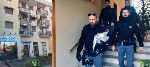 Follia a Biella: colpisce con il ferro da stiro la moglie in testa e poi si taglia la gola Follia a Biella: colpisce con il ferro da stiro la moglie in testa e poi si taglia la gola