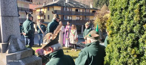Il cuore di Scopello batte per i suoi Caduti: commozione e unità nella celebrazione della memoria