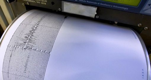 Paura in serata, forte scossa di terremoto in Val di Lanzo ma si è sentita anche in Valsusa (foto di repertorio)