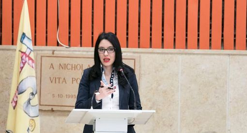Coronavirus, Azzolina: “Alimentare false notizie su chiusura scuole è da irresponsabili. Ascoltare solo fonti ufficiali”