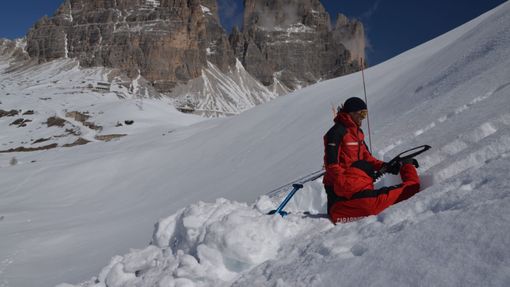 Per gli sciatori: I Carabinieri informano sui pericoli valanghe e invitano alla prudenza