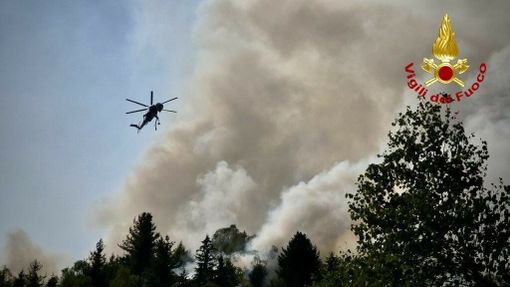 Monte Barone, 120 lanci in un giorno: massimo sforzo per contenere le ripartenze - Foto di repertorio Monte Barone, 120 lanci in un giorno: massimo sforzo per contenere le ripartenze - Foto di repertorio