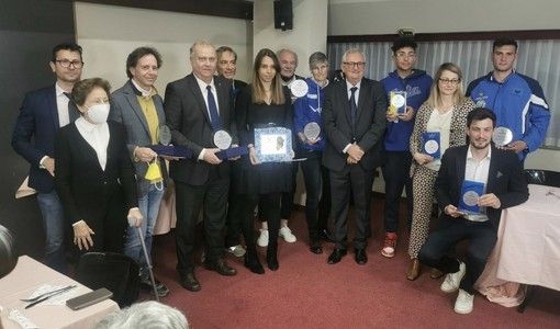 Federica Isola atleta dell'anno Panathlon. Tutti i premiati e il commosso ricordo di Paolo Sala Federica Isola atleta dell'anno Panathlon. Tutti i premiati e il commosso ricordo di Paolo Sala