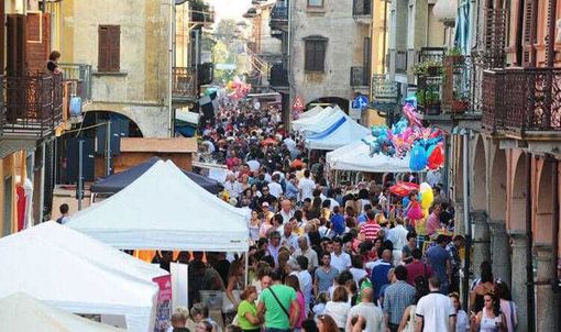 Arte e talento a Gattinara: la 5ª Biennale Internazionale d’Arte Contemporanea nel calendario LUVA 2025