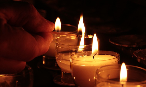 Lutto in Valsessera per la morte dello storico gestore del cinema Excelsior (foto di repertorio) Lutto in Valsessera per la morte dello storico gestore del cinema Excelsior (foto di repertorio)