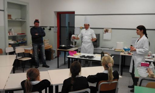 Lozzolo: Laboratorio di cucina extra didattico